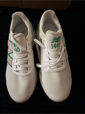 New Balance 1440 White and Green Women's or Men’s Sneakers sold elsewhere $198 .